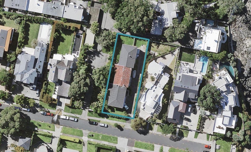 2/12 Brett Avenue, Takapuna, Auckland - Carousel 1