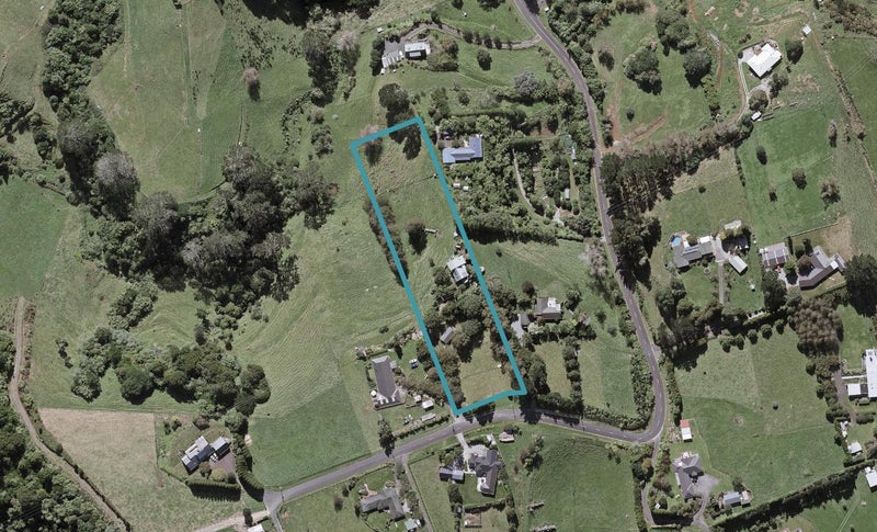 10 Eva Road, Ridgewood, New Plymouth - Carousel 1