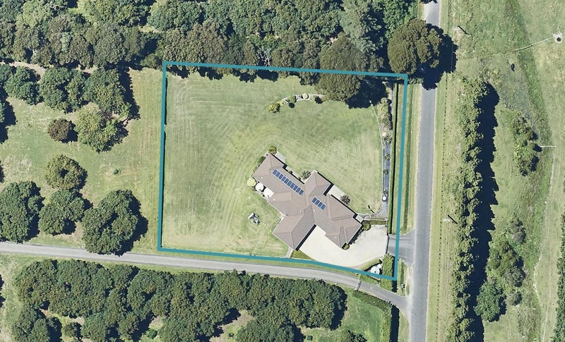 45 Asher Road, Welcome Bay, Tauranga - Carousel 1