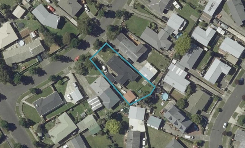 21 Motuoapa Place, Kelvin Grove, Palmerston North - Carousel 1