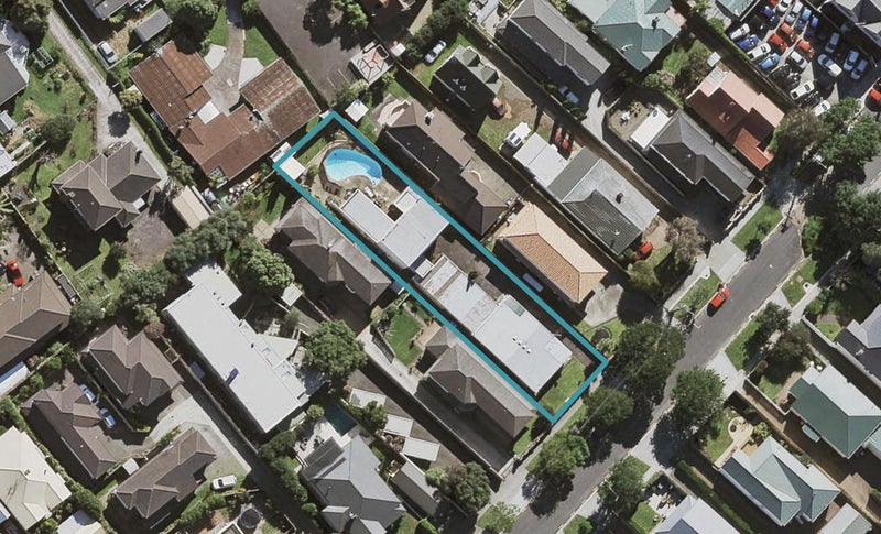 11B Puriri Avenue, Greenlane, Auckland - Carousel 1