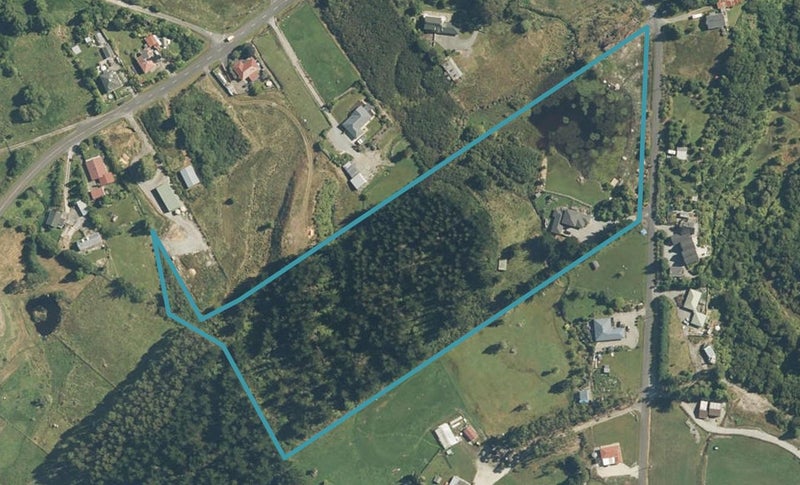 32 Seddon Tce Road, RUATAPU, HOKITIKA - Carousel 1