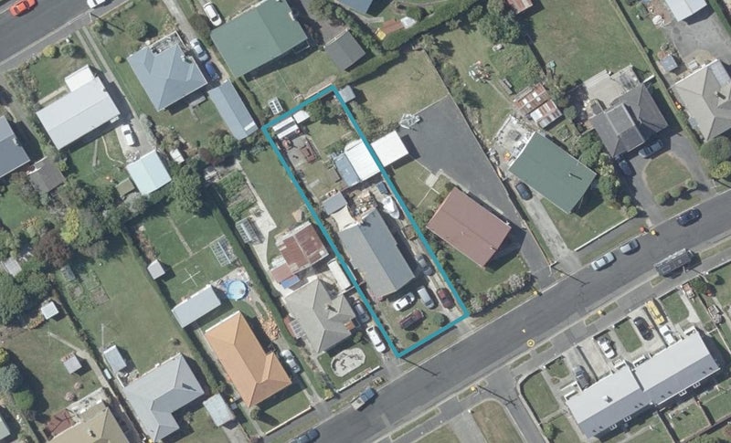 26 Lock Street, Saint Clair, Dunedin - Carousel 1