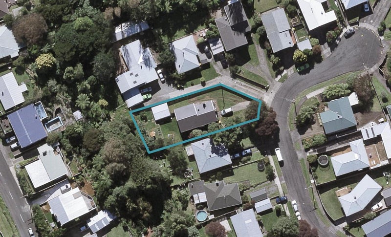 23 Elizabeth Place, Ferndale, New Plymouth - Carousel 1
