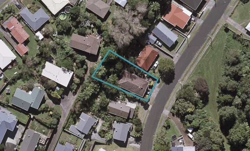 50 Pembroke Street, Westown, New Plymouth - Carousel 1