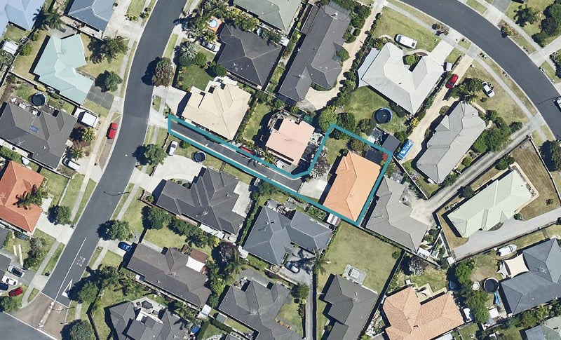 9 Madeleine Terrace, Papamoa Beach, Papamoa - Carousel 1