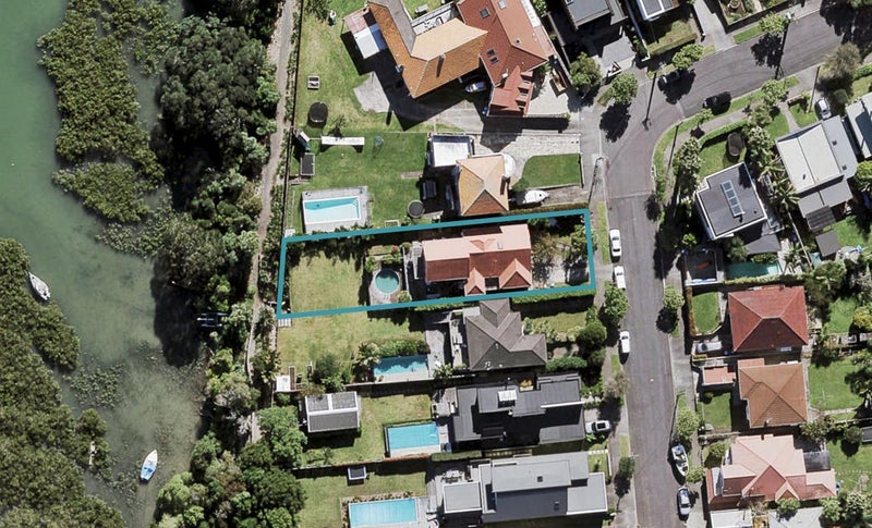 18 Winsomere Crescent, Westmere, Auckland - Carousel 1