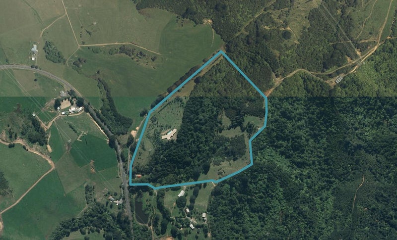 835 Paparimu Road, Papakura - Carousel 1