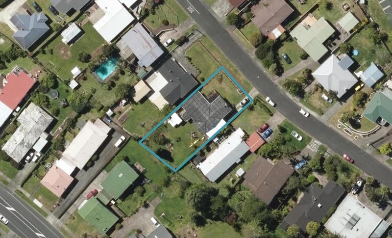 50 Carr Street, Kamo, Whangarei - Carousel 1