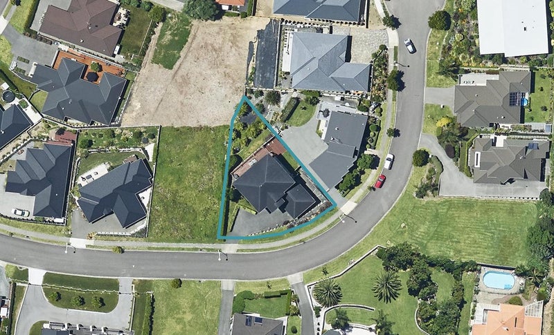 17 Siemonek Rise, Bethlehem, Tauranga - Carousel 1