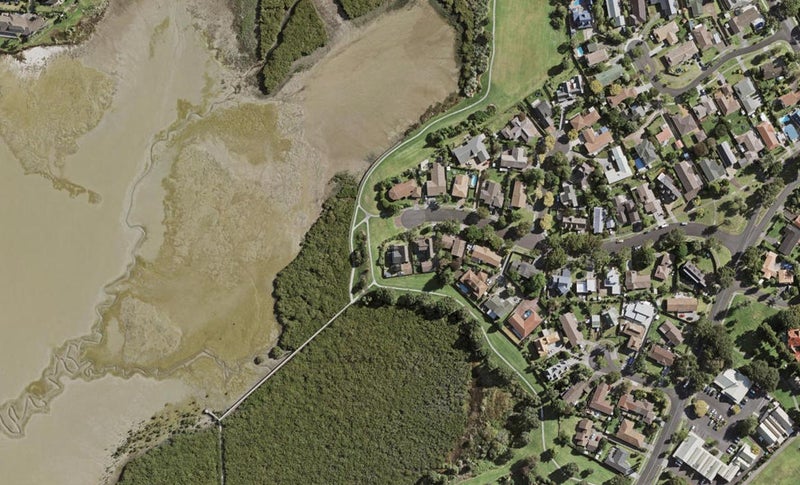 28 Emory Drive, Conifer Grove, Takanini - Carousel 1