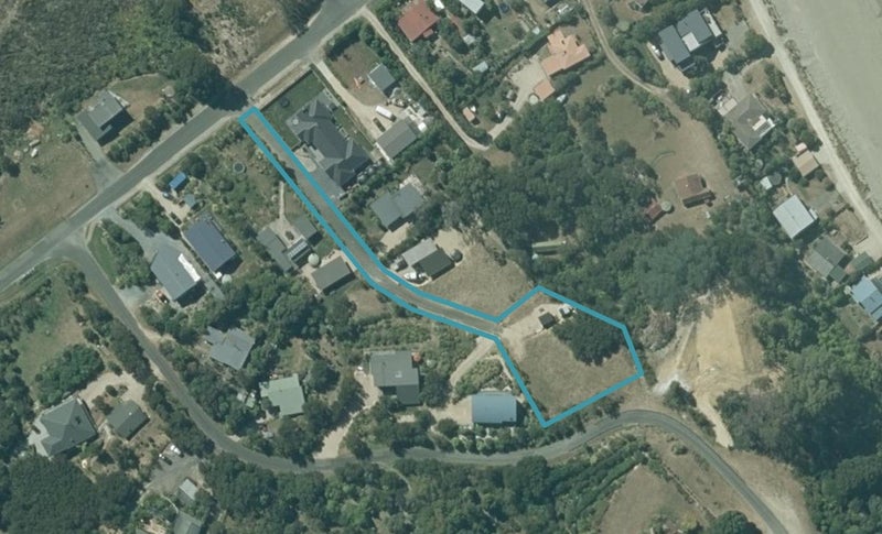 54A Parapara Beach Road, Takaka - Carousel 1