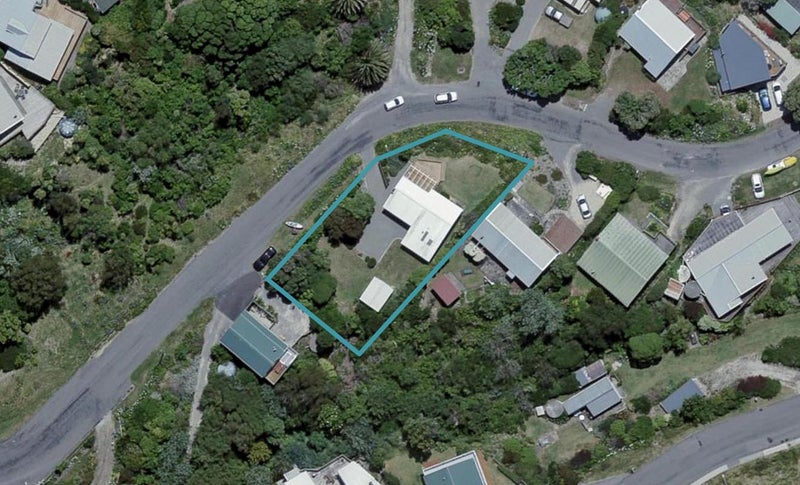 7 Guthrie Crescent, Castlepoint, Tīnui - Carousel 1