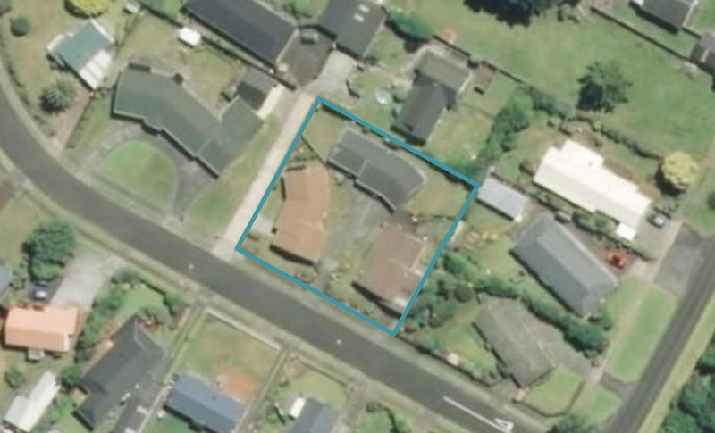 4 Pohutukawa Drive, Opunake, Opunake - Carousel 1