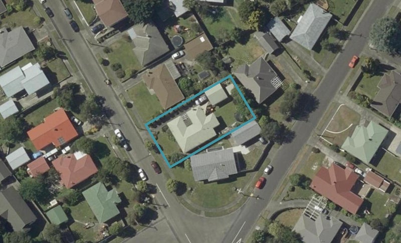 8 Wincanton Place, Awapuni, Palmerston North - Carousel 1