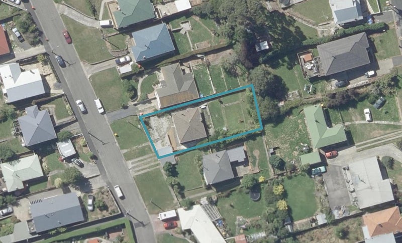 27 Alexander Street, Abbotsford, Dunedin - Carousel 1