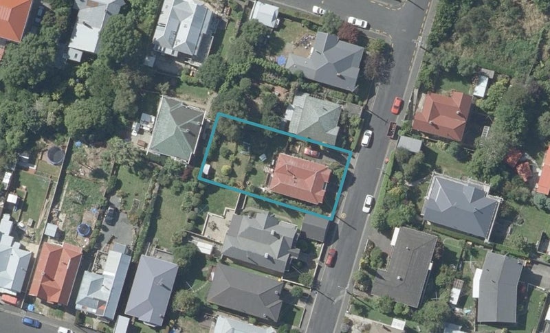 22 Whitby Street, Mornington, Dunedin - Carousel 1