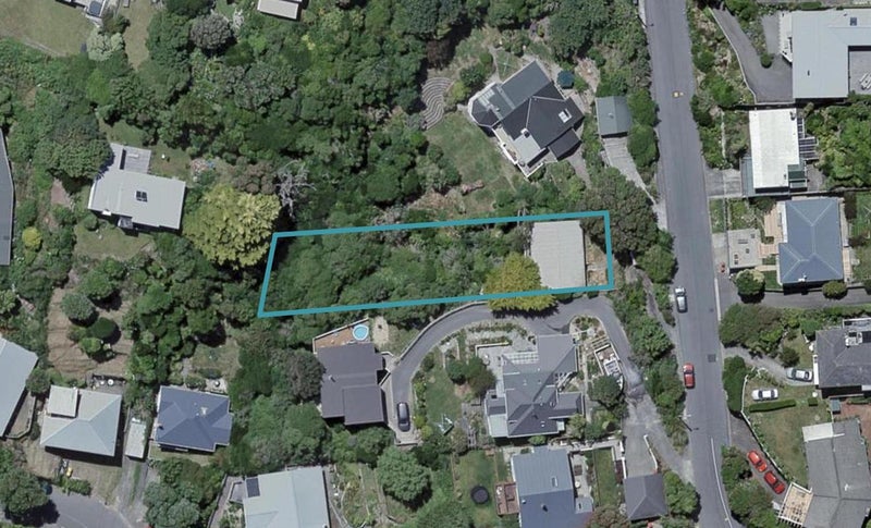 11 Seatoun Heights Road, Miramar, Wellington - Carousel 1