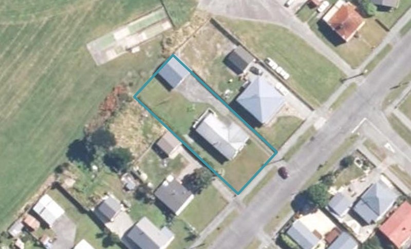 32 Doyle Street, Blaketown, Greymouth - Carousel 1