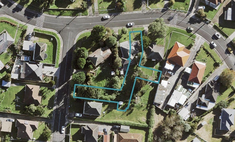 15 Kopakopa Lane, Mount Roskill, Auckland - Carousel 1
