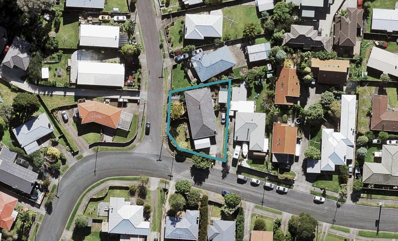 1 Stedman Place, Avondale, Auckland - Carousel 1