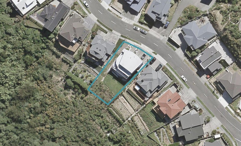 68 Cedar Street, Maungaraki, Lower Hutt - Carousel 1