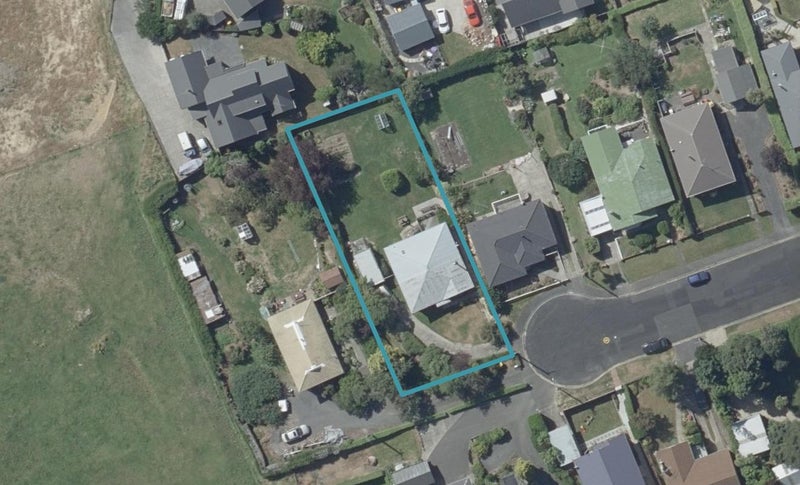 15 Will Street, Green Island, Dunedin - Carousel 1