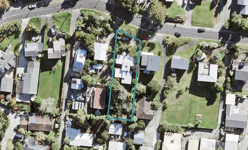 25 Langton Road, Stanmore Bay, Whangaparaoa - Carousel 1