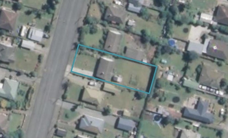 16 Ormsby Street, Temuka - Carousel 1