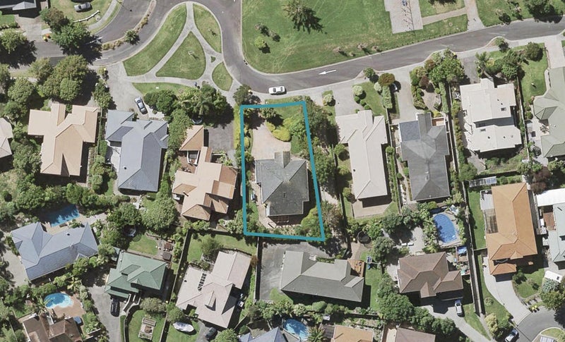 3 Taroka Close, Pinehill, Auckland - Carousel 1