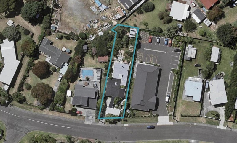 39 Te Moana Road, Waikanae Beach, Waikanae - Carousel 1