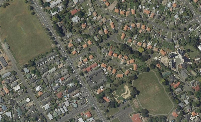 2 Plymouth Street, Roslyn, Palmerston North - Carousel 1