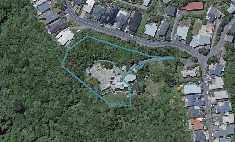 21 Lohia Street, Khandallah, Wellington - Carousel 1