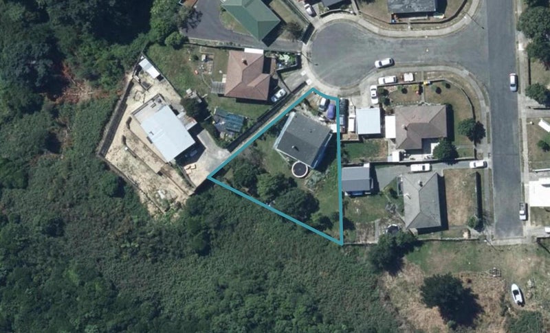 3 Syntax Place, Ascot Park, Porirua - Carousel 1