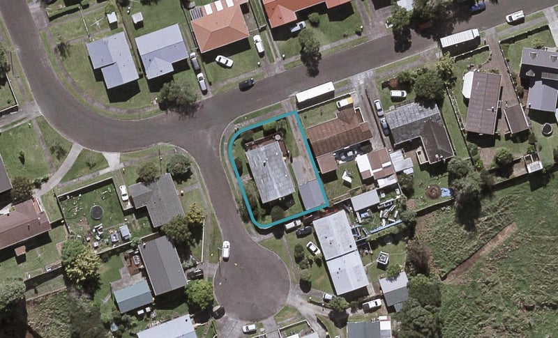 30 Trelawney Crescent, Westown, New Plymouth - Carousel 1