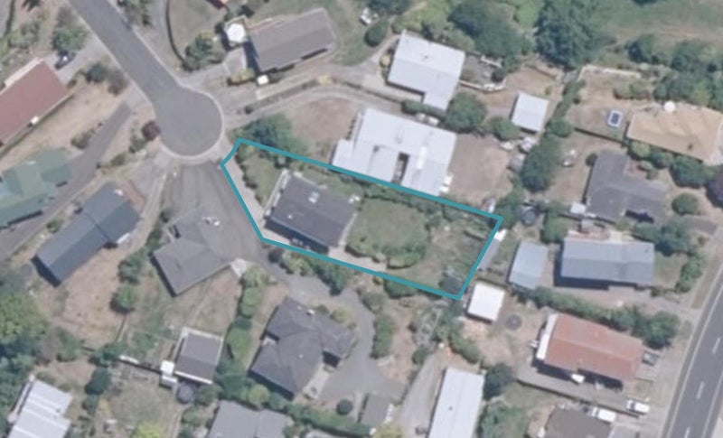 53 Tremaine Avenue, Two Mile Bay, Taupo - Carousel 1