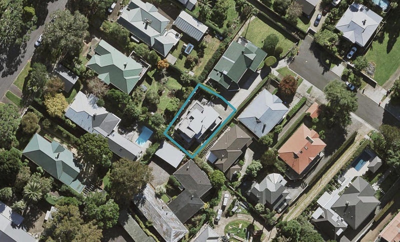 44 Tawera Road, Greenlane, Auckland - Carousel 1