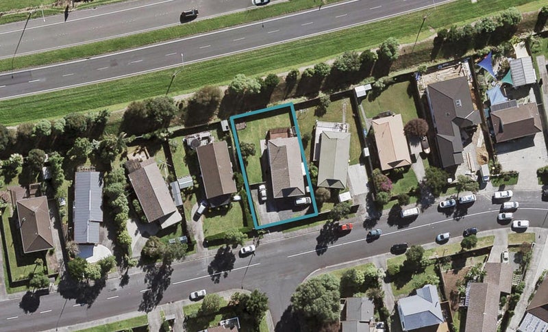 17 Barbados Drive, Unsworth Heights, Auckland - Carousel 1