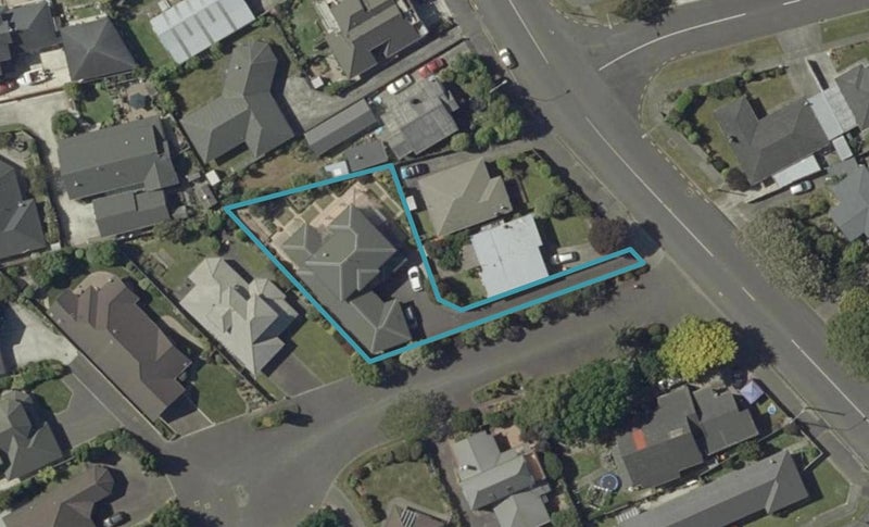 328 Ruahine Street, Terrace End, Palmerston North - Carousel 1