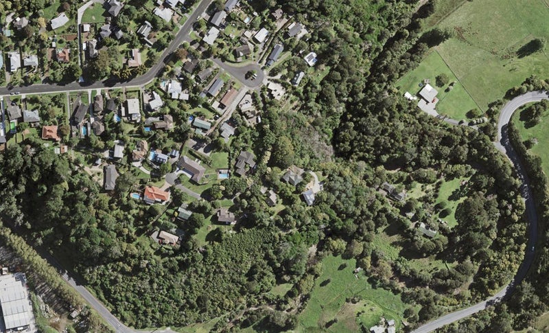 20 Redmount Place, Red Hill, Papakura - Carousel 1