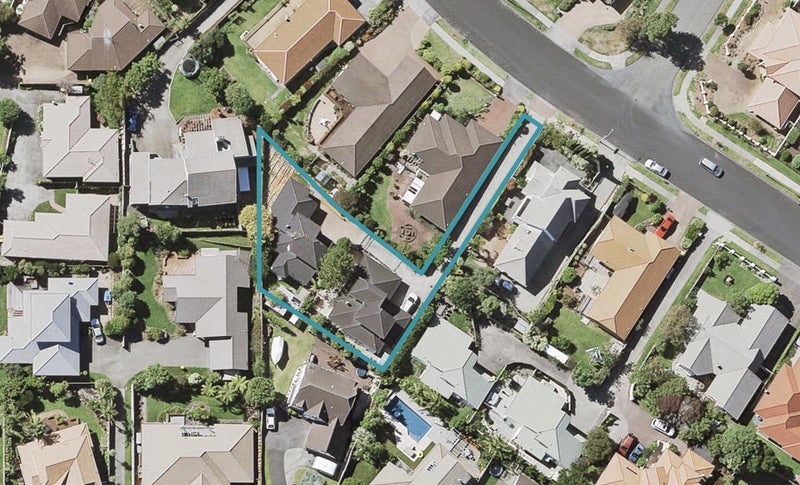 1/14 Clydesdale Avenue, Somerville, Auckland - Carousel 1