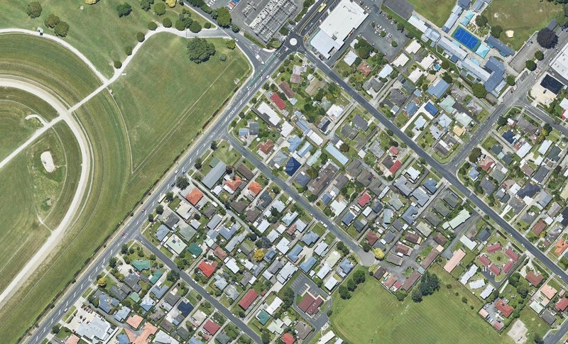 9 Oban Road, Greerton, Tauranga - Carousel 1