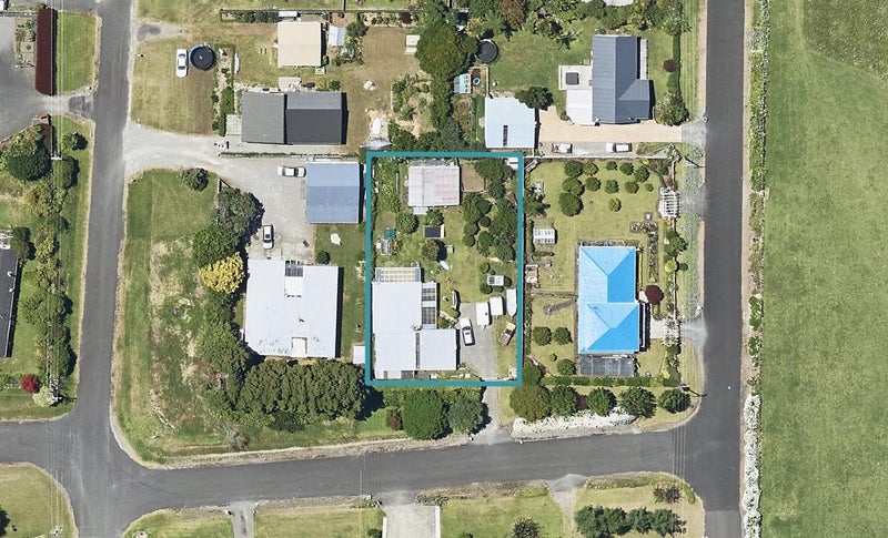 9 Victoria Street, Tahawai, Katikati - Carousel 1