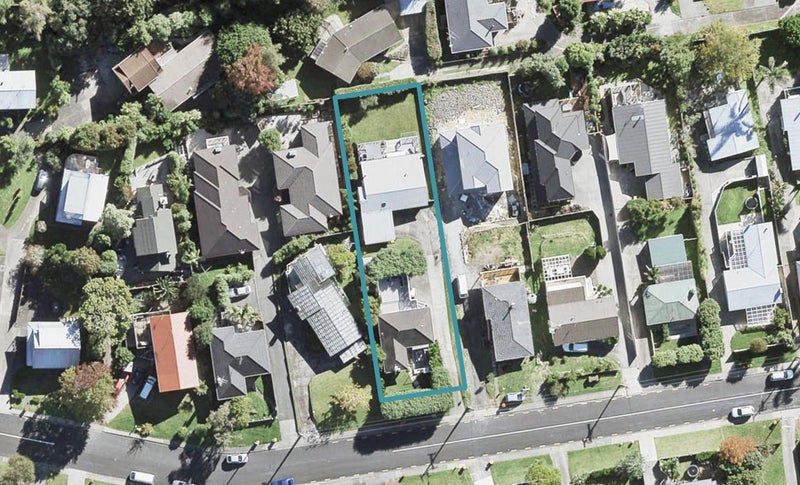 2/29 Alexander Avenue, Torbay, Auckland - Carousel 1