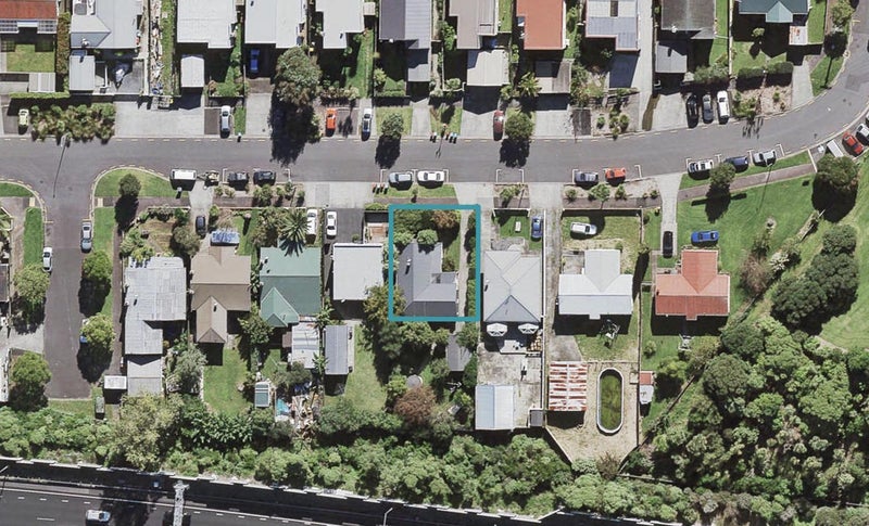 81 Ivanhoe Road, Grey Lynn, Auckland - Carousel 1