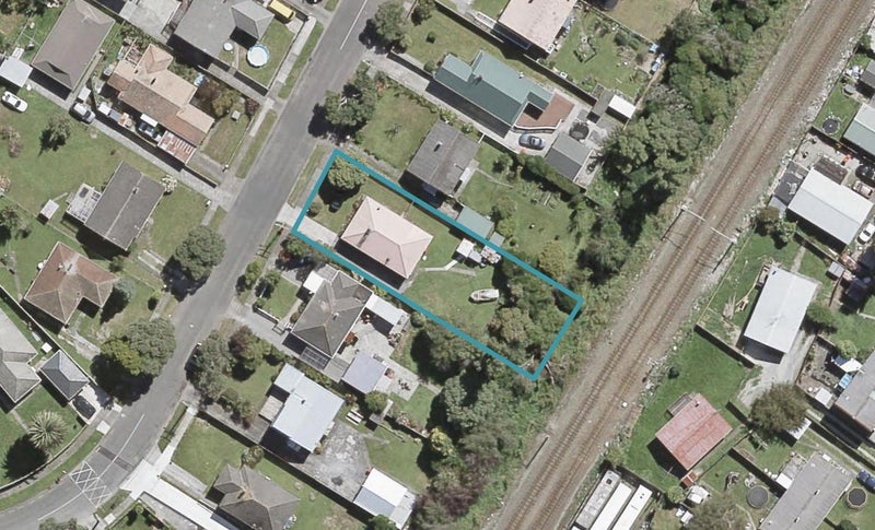 14 Petherick Street, Taita, Lower Hutt - Carousel 1