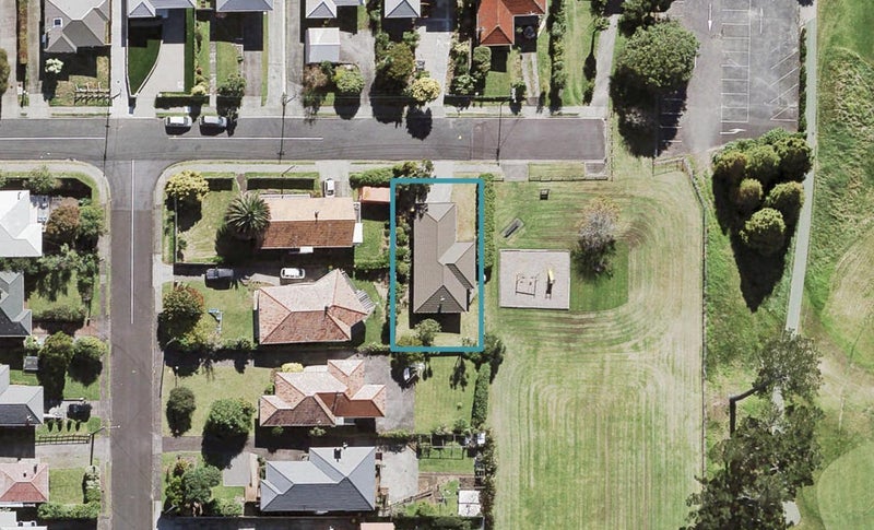 7 Maui Street, New Lynn, Auckland - Carousel 1