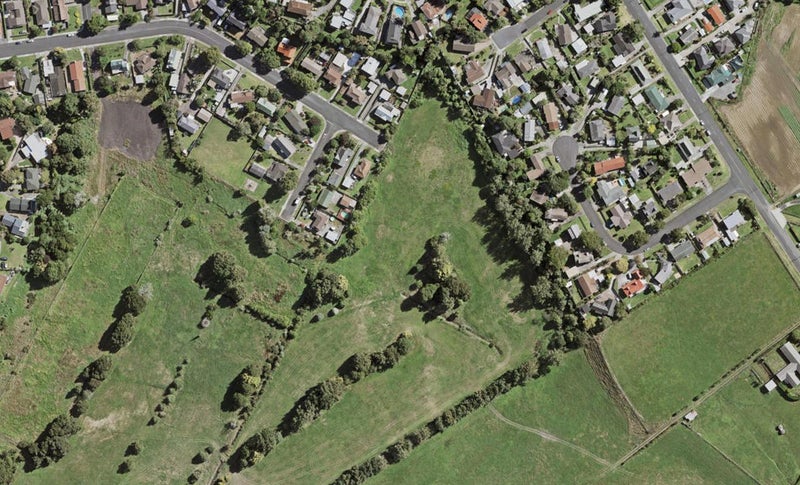 71 Bellfield Road, Ōpaheke, Papakura - Carousel 1