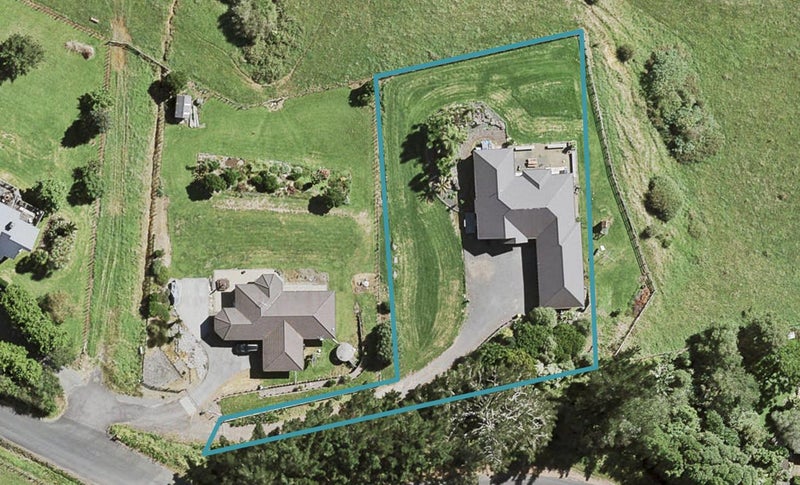 1743 Ponga Road, Papakura - Carousel 1