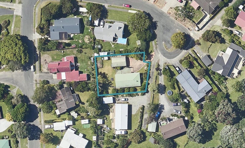 4 Marina Way, Athenree, Katikati - Carousel 1